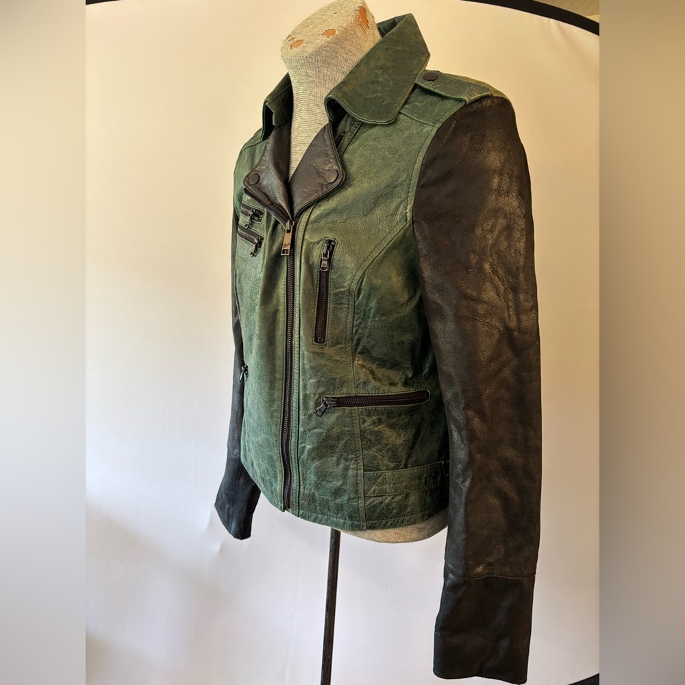Vintage Levi’s Green/Black Leather Moto Jacket Wos XL. Red Bat Wing Logo. Nice!